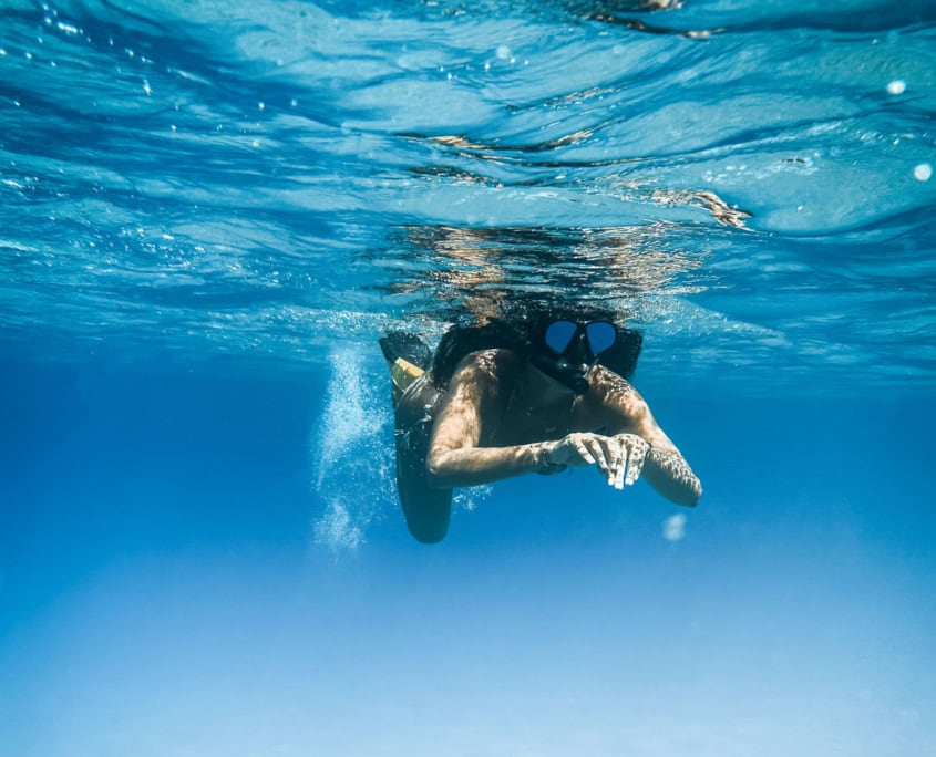 snorkel under water